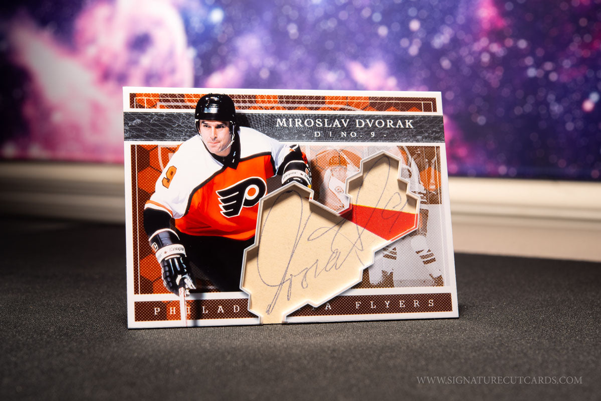 Miroslav Dvorak  Philadelphia Flyers Expansion Era Signature Cut Card