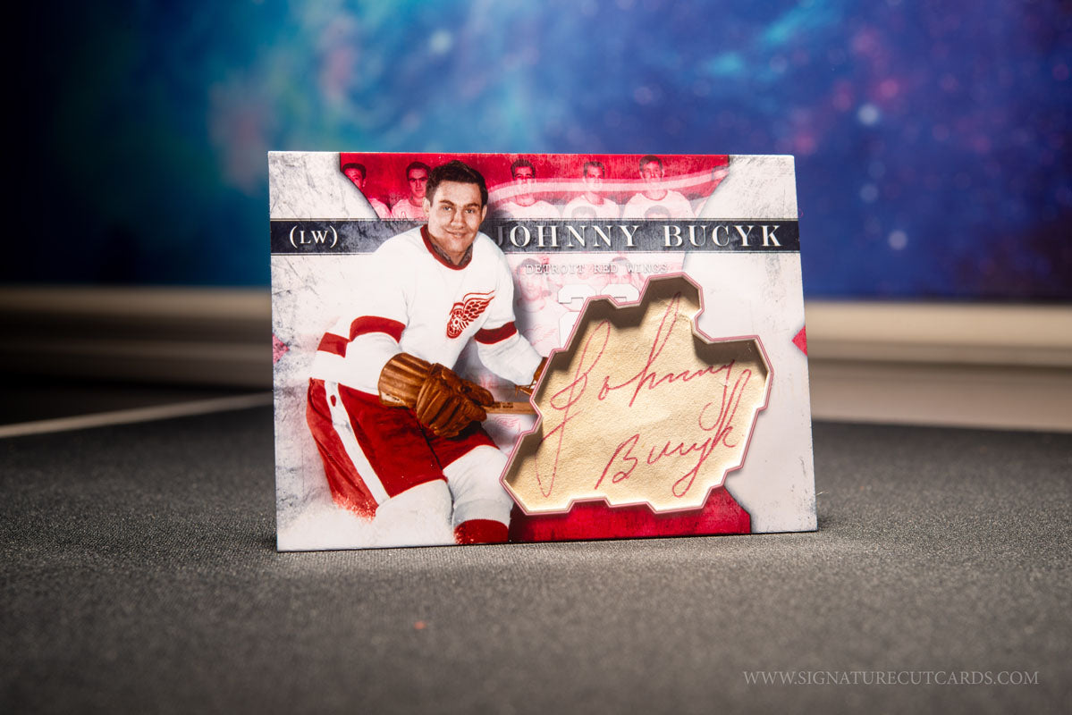 John Bucyk Detroit Red Wings Vintage Signature Cut Card