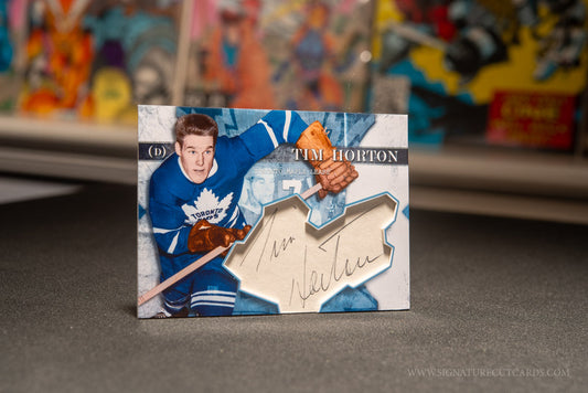 Tim Horton Toronto Maple Leafs Vintage Signature Cut Card