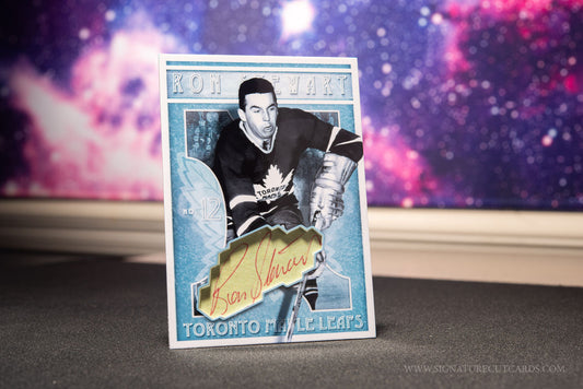 Ron Stewart Toronto Maple Leafs Vintage Signature Cut Card